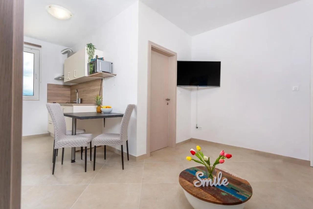 Divine Apartments Baska  Baska (Krk)