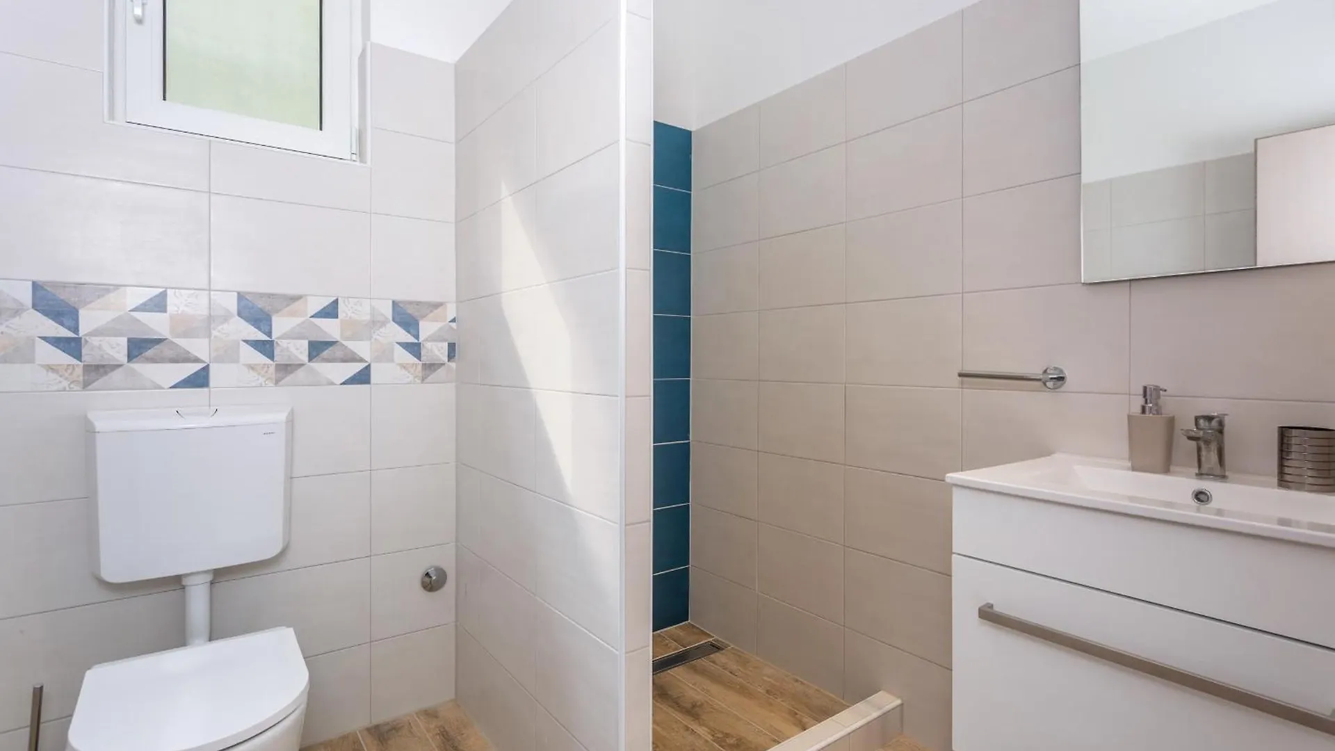 Divine Apartments Baska  Croatia
